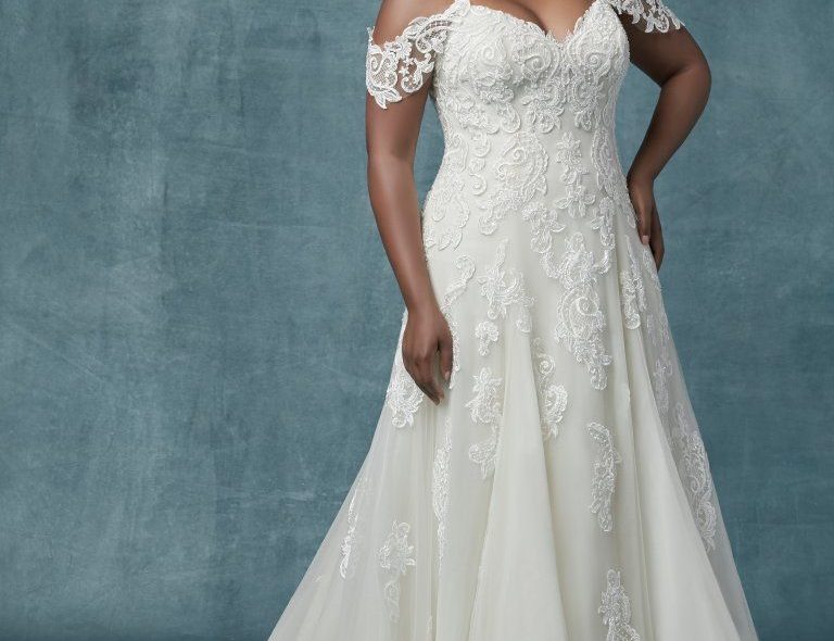 PERFECT WEDDING GOWN